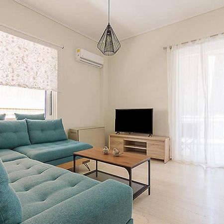 Cozy Flat With 1 Bedroom Next To Metro Station Athens Exterior photo